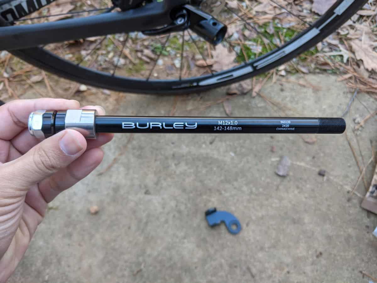 how-to-find-the-right-thru-axle-adapter-for-your-bike-trailer